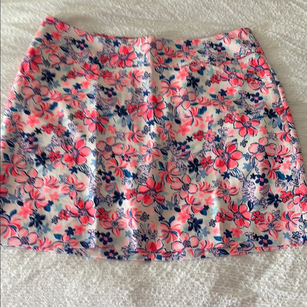 NWT Lilly Pulitzer Size 16 floral print Skort